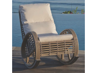 Кресло-качалка плетеное с подушками Taurus